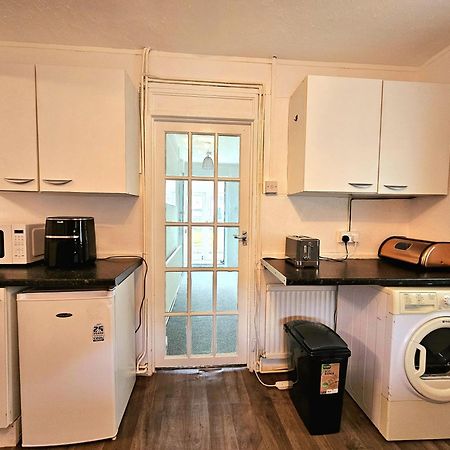 Cozyhome-3Br-5Guest#Netflix#Parking#Garden Nottingham Buitenkant foto