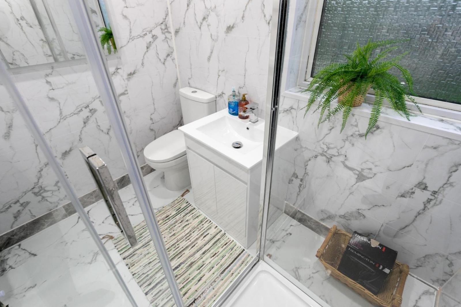 Cozyhome-3Br-5Guest#Netflix#Parking#Garden Nottingham Buitenkant foto