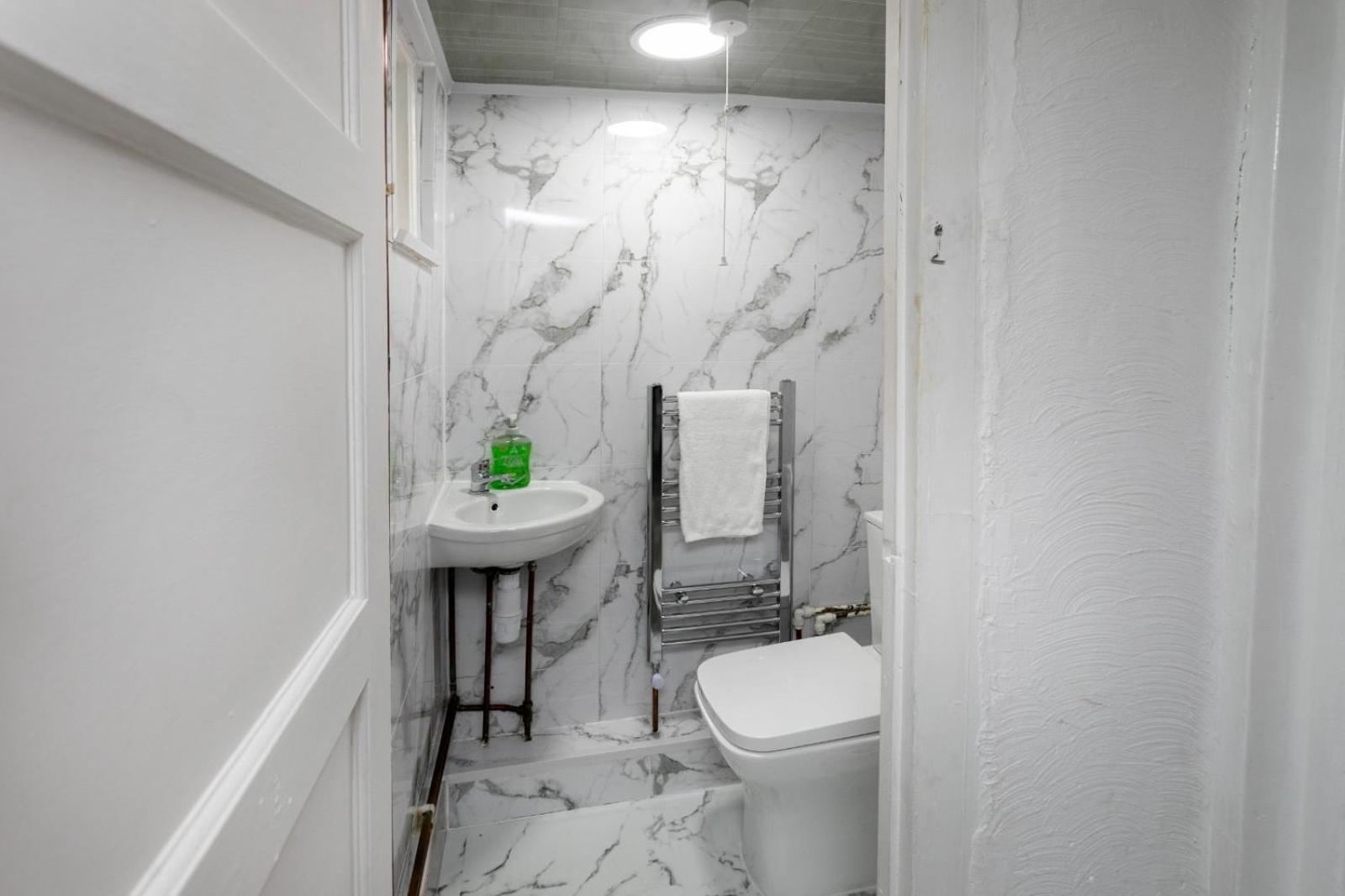 Cozyhome-3Br-5Guest#Netflix#Parking#Garden Nottingham Buitenkant foto